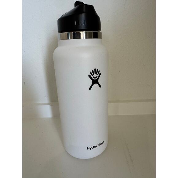 HydroFlask 32oz Temp Shield Water Bottle Flex Cap Great Condition White Tumbler - Picture 3 of 8
